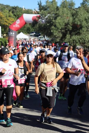 Mama em Movimento - Trilha/Caminhada Solidária