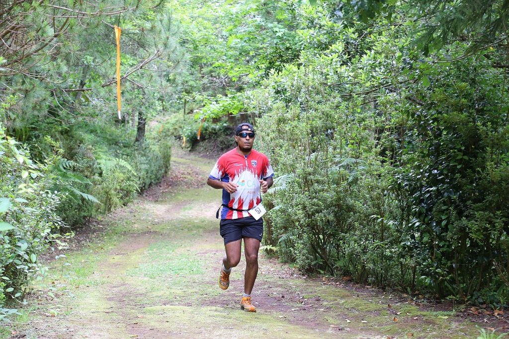 Ponta Delgada Backyard - Juventude Ilha Verde